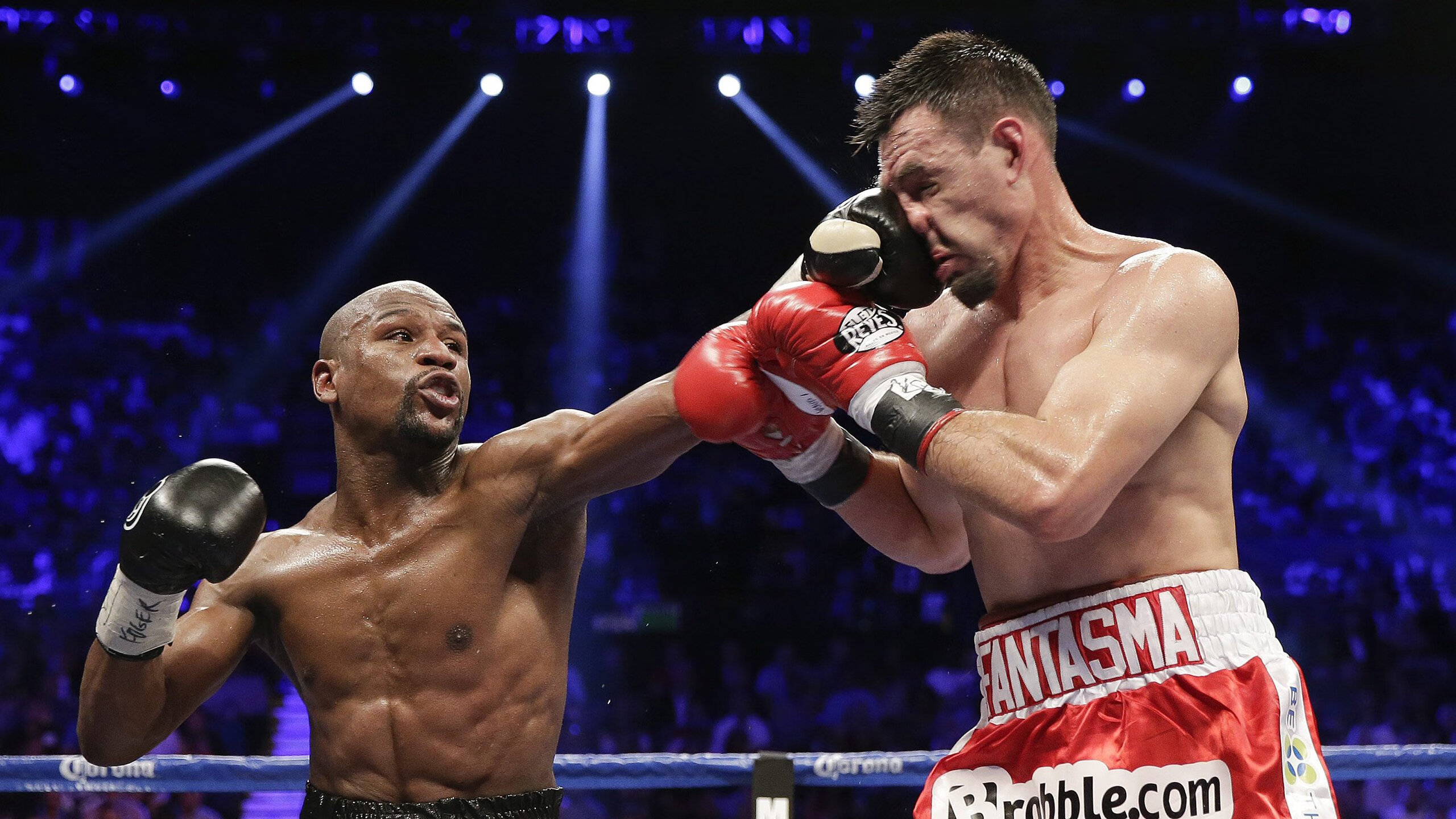 C罗冠军级表现，瑞士正面击溃沙特，揭示足球世界的残酷与美丽