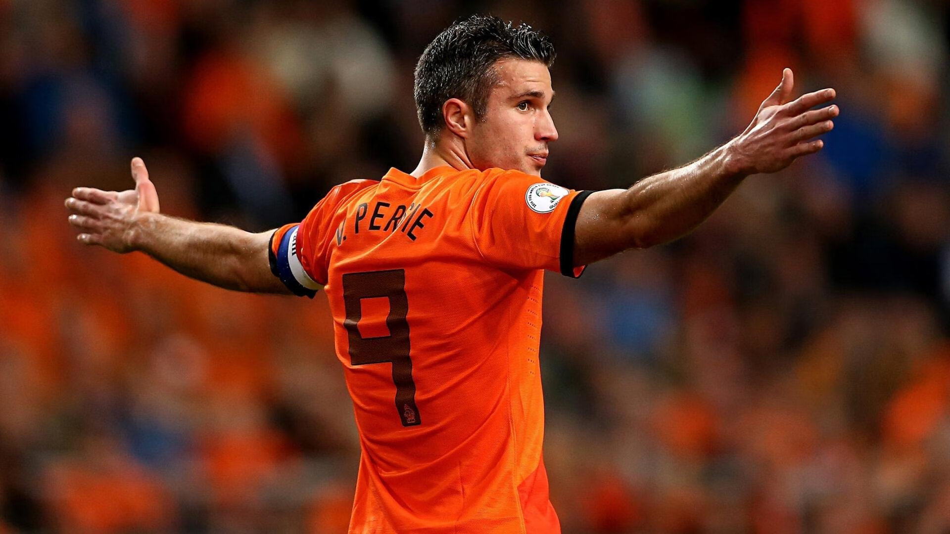 雄鹿斩落独行侠,拉梅洛在F1新赛季揭幕战接管比赛,跨界竞技的胜利交响